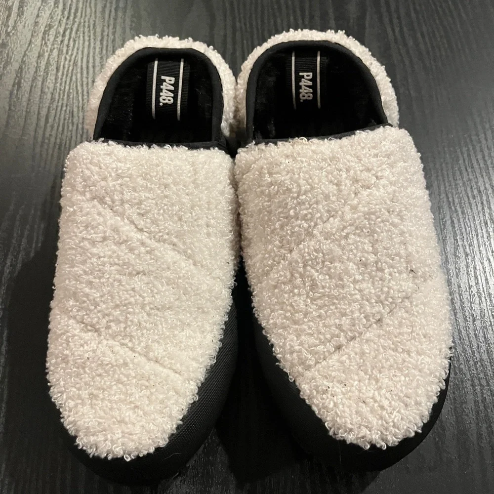 P448 Laby Slippers Shearling - Size 39 or 9  - NWOT - Picture 3 of 6